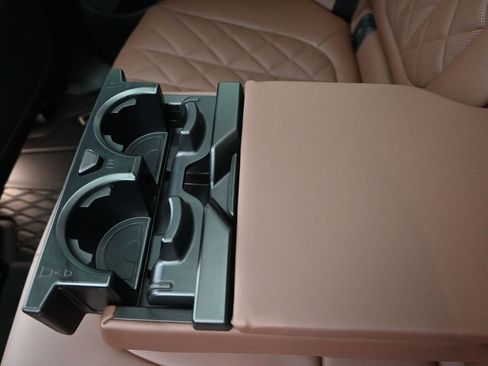 New 2026 BMW X5 sDrive40i image 18