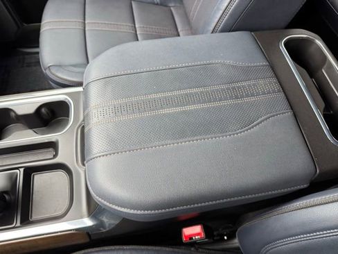 Used 2025 Chevrolet Silverado 1500 High Country w/ High Country Premium Package image 21