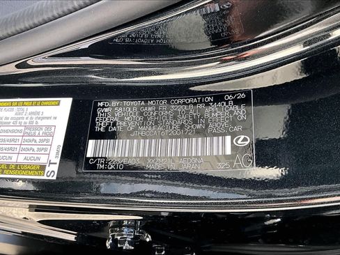 New 2026 Lexus ES 350e FWD image 17