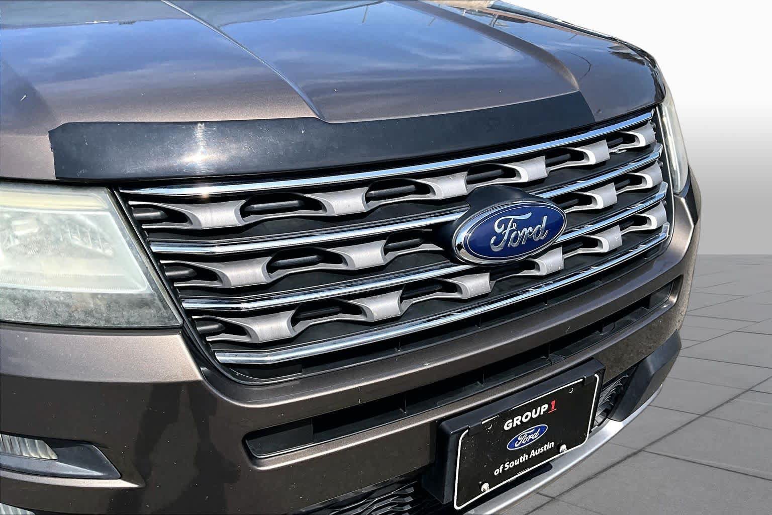 Used 2016 Ford Explorer XLT w/ Class II Trailer Tow Package FWD image 30