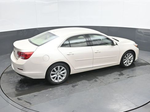 Used 2013 Chevrolet Malibu LT image 23