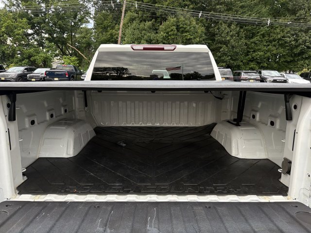 Used 2022 Chevrolet Silverado 1500 LT AWD/4WD image 26