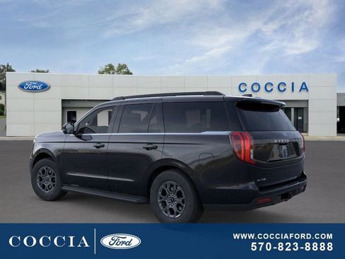 New 2026 Ford Expedition Active image 4