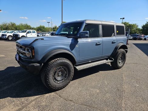 New 2025 Ford Bronco Outer Banks w/ Sasquatch Package image 5