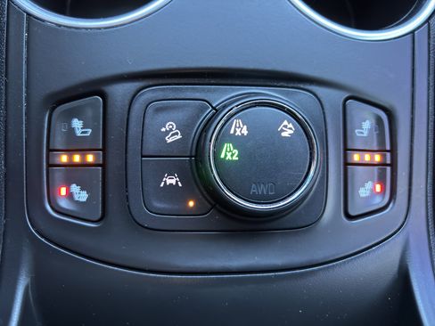 Used 2020 GMC Terrain SLE w/ Driver Convenience Package image 23