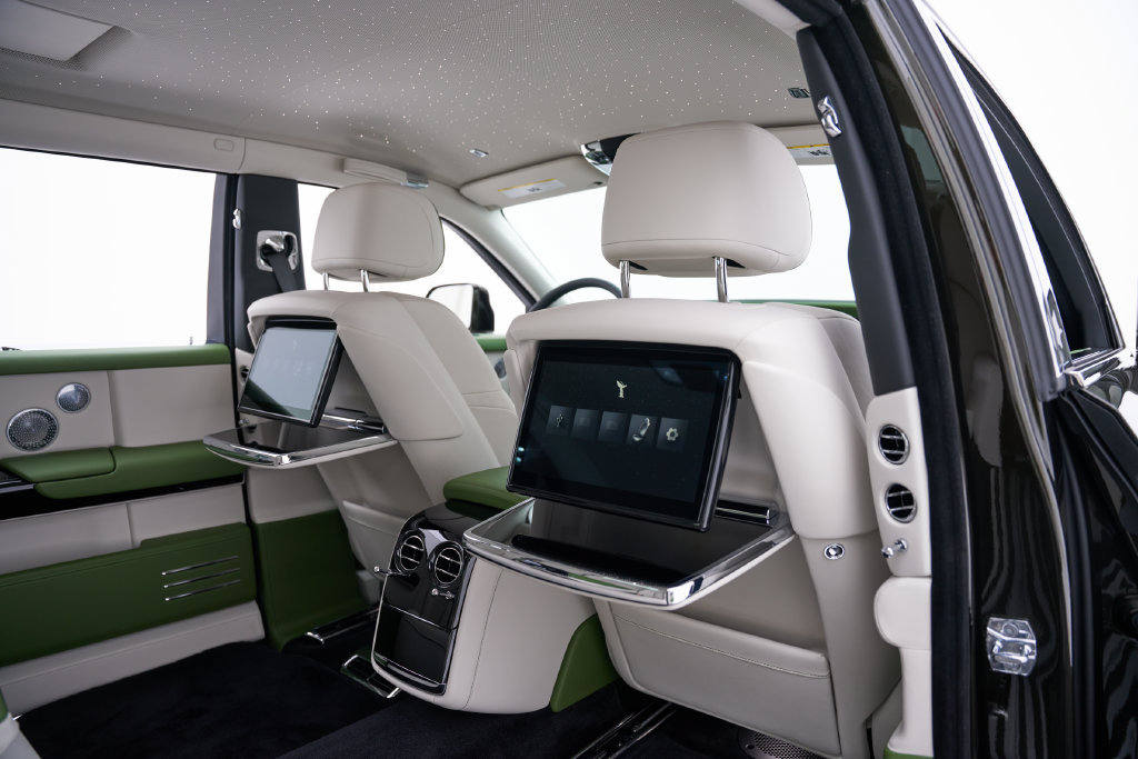Used 2026 Rolls-Royce Phantom Extended Wheelbase RWD image 59