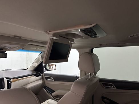 Used 2017 GMC Yukon XL Denali w/ Open Road Package image 56