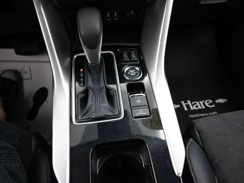 Used 2024 Mitsubishi Eclipse Cross SE AWD/4WD image 11