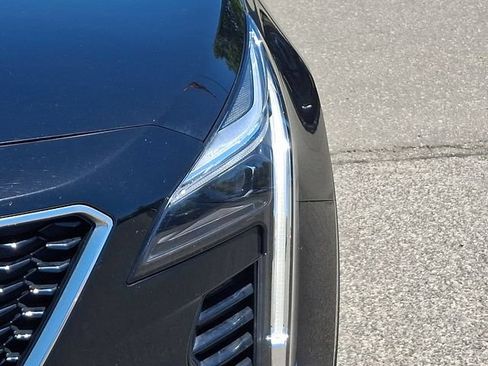 Used 2023 Cadillac XT4 Sport AWD/4WD image 7
