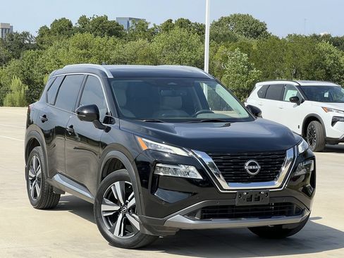 Used 2023 Nissan Rogue SL w/ SL Premium Package FWD image 1