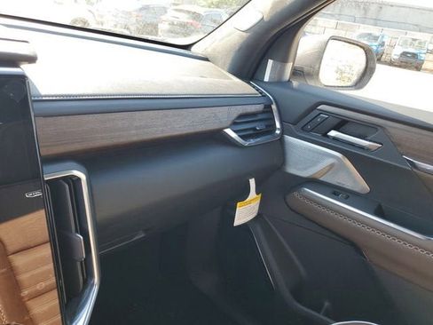 New 2026 GMC Acadia Denali Ultimate image 25