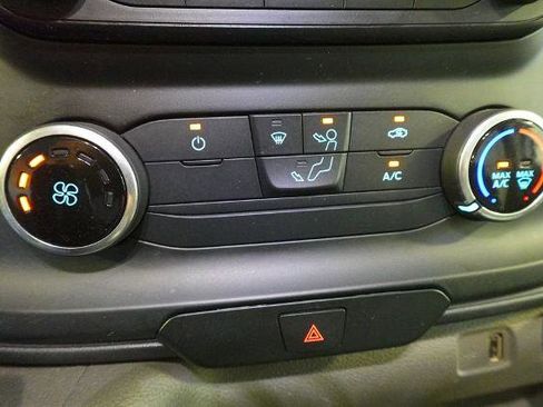 Certified 2023 Ford Transit 250 Medium Roof image 18