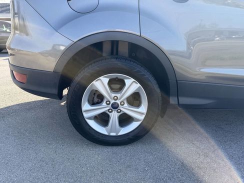 Used 2014 Ford Escape SE image 17