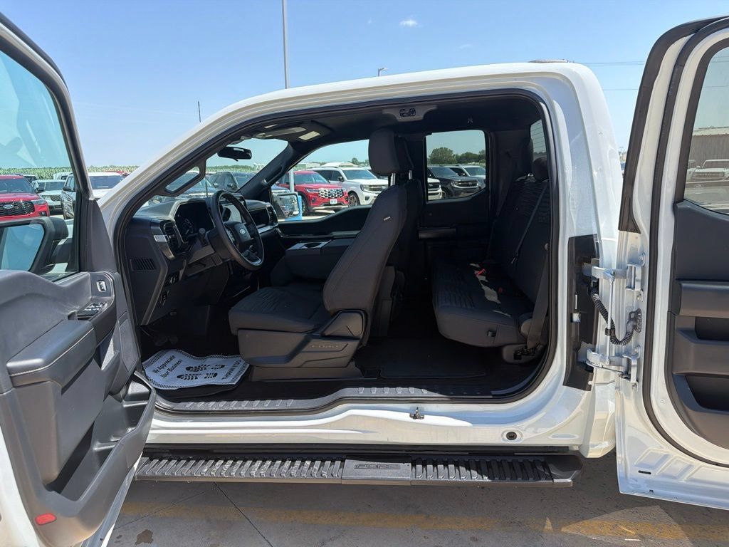Used 2023 Ford F150 XL w/ STX Appearance Package AWD/4WD image 15