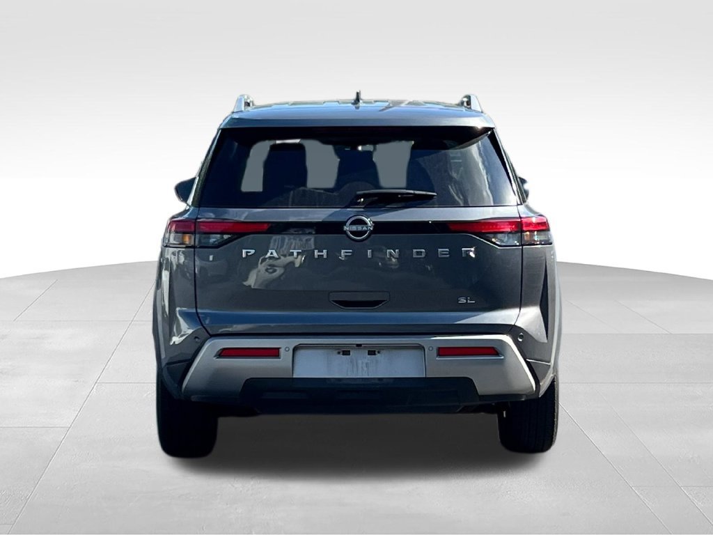 Used 2025 Nissan Pathfinder SL FWD image 6