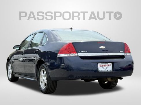 Used 2010 Chevrolet Impala LS FWD image 5