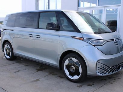 New 2025 Volkswagen ID. Buzz Pro S