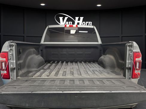 Used 2023 RAM 2500 Limited AWD/4WD image 24