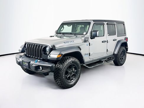 Used 2023 Jeep Wrangler Unlimited w/ Cold Weather Group AWD/4WD image 3