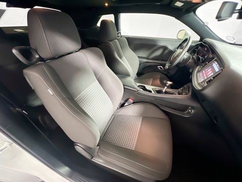 Used 2023 Dodge Challenger R/T w/ Blacktop Package image 31