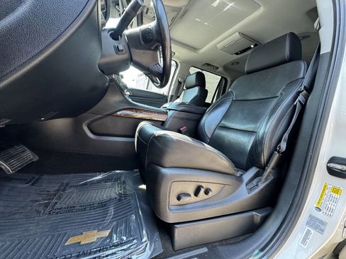 Used 2015 Chevrolet Tahoe LTZ AWD/4WD image 14