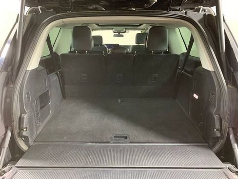 Used 2025 Ford Expedition Max Platinum AWD/4WD image 27
