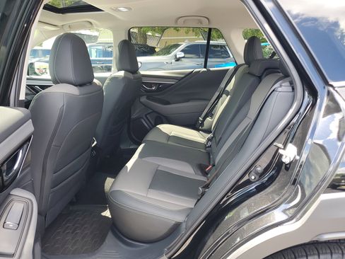 Used 2024 Subaru Outback Onyx Edition AWD/4WD image 24