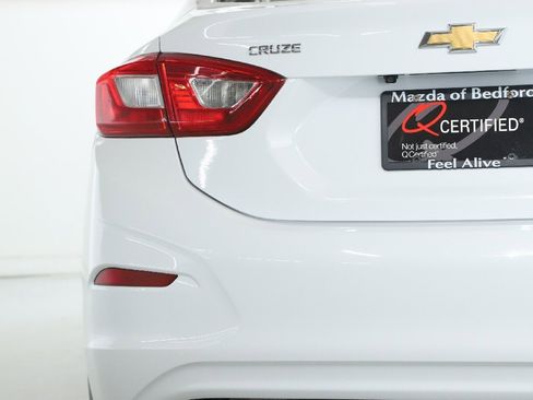 Used 2016 Chevrolet Cruze LT w/ Sun And Sound Package image 43