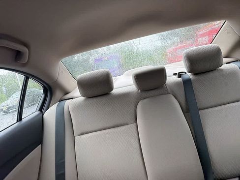 Used 2015 Honda Civic LX image 21