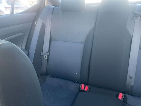 Used 2025 Nissan Versa SV image 38