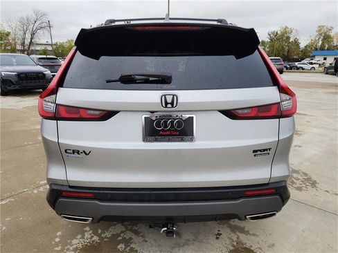 Used 2023 Honda CR-V Sport Touring image 6