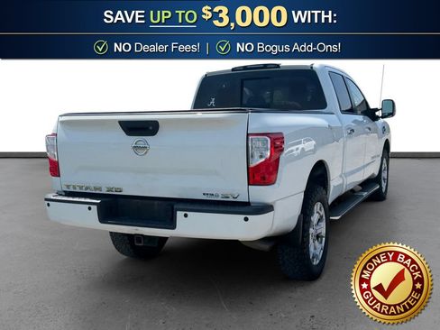 Used 2017 Nissan Titan SV RWD image 5