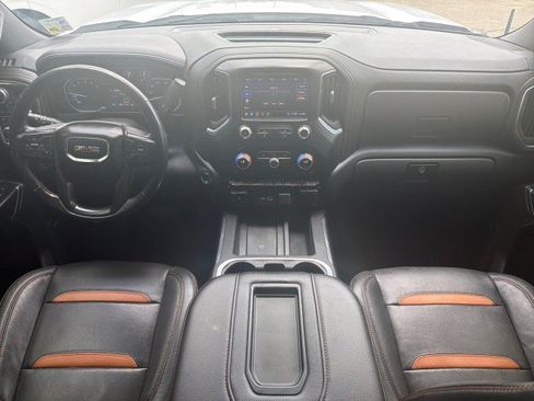 Used 2020 GMC Sierra 1500 AT4 w/ AT4 Premium Package AWD/4WD image 23