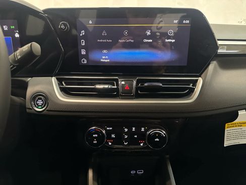 Certified 2025 Chevrolet TrailBlazer LT w/ Convenience Package image 24