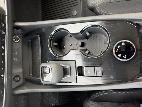 New 2026 Nissan Rogue SV image 24