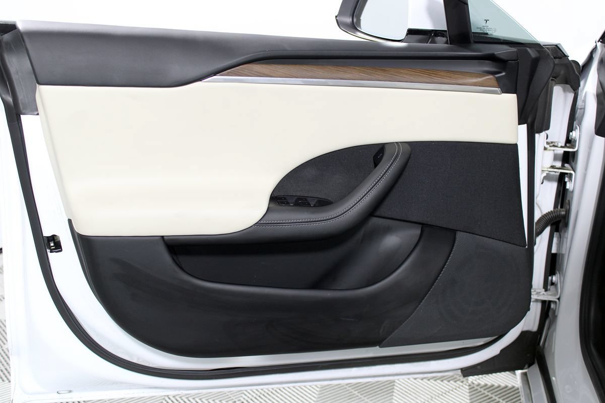 Used 2023 Tesla Model S Standard Range AWD/4WD image 5