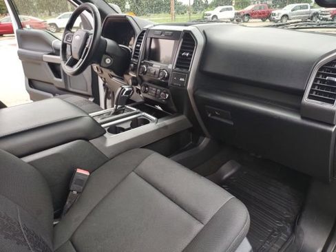 Used 2020 Ford F150 XLT w/ Equipment Group 302A Luxury AWD/4WD image 22