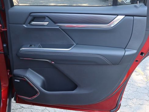 New 2025 GMC Acadia Elevation w/ Elevation Premium Package image 21