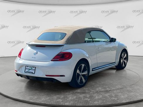 Used 2013 Volkswagen Beetle 2.0T FWD image 9