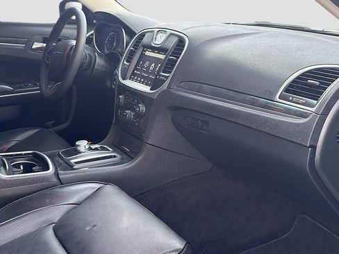 Used 2023 Chrysler 300 Touring L w/ Popular Equipment Group image 31