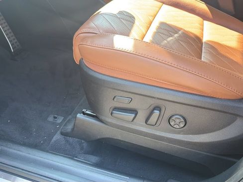 Used 2024 Kia Telluride SX Prestige X-Pro AWD/4WD image 35