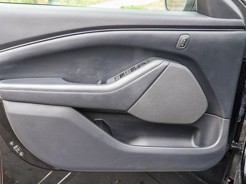 Used 2023 Ford Mustang Mach-E Select image 28