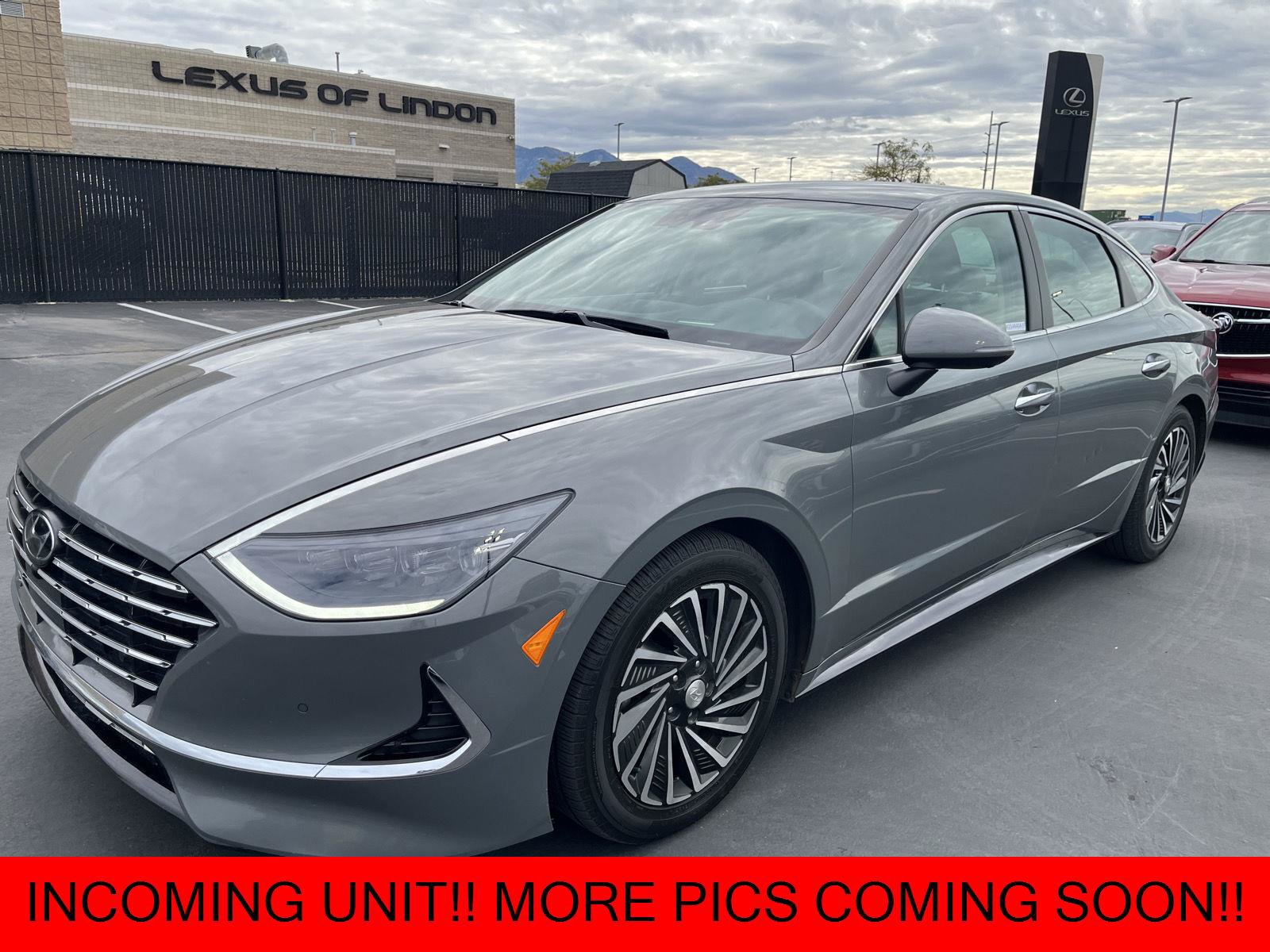 Used 2021 Hyundai Sonata Limited FWD image 1
