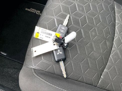 Used 2023 Mitsubishi Outlander Sport ES image 28