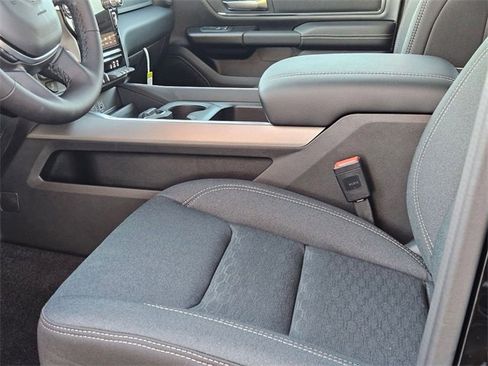 New 2025 RAM 1500 Big Horn image 6