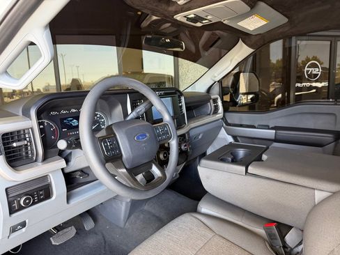 Used 2025 Ford F250 XL w/ STX Appearance Package AWD/4WD image 7