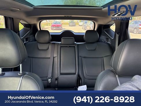 Certified 2023 Hyundai Tucson Limited image 9