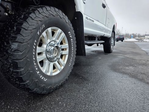 Used 2017 Ford F350 XLT w/ XLT Value Package image 17