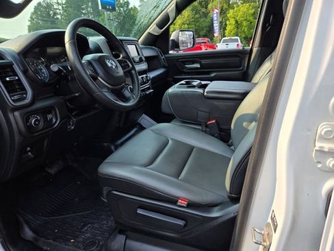 Used 2022 RAM 1500 Tradesman AWD/4WD image 11
