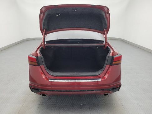 Used 2019 Nissan Altima 2.5 SL FWD image 29